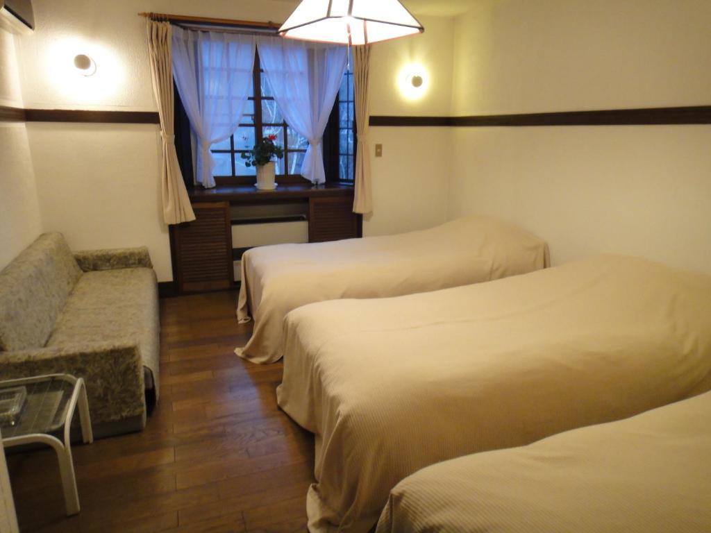 Chalet La Neige Bed & Breakfast Minakami Room photo